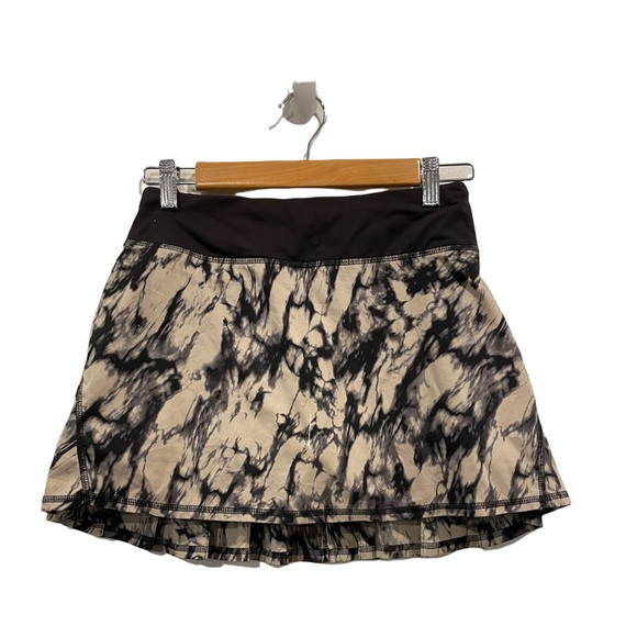 lululemon Pace Setter Running /Tennis Skirt 4 - Picture 3 of 11